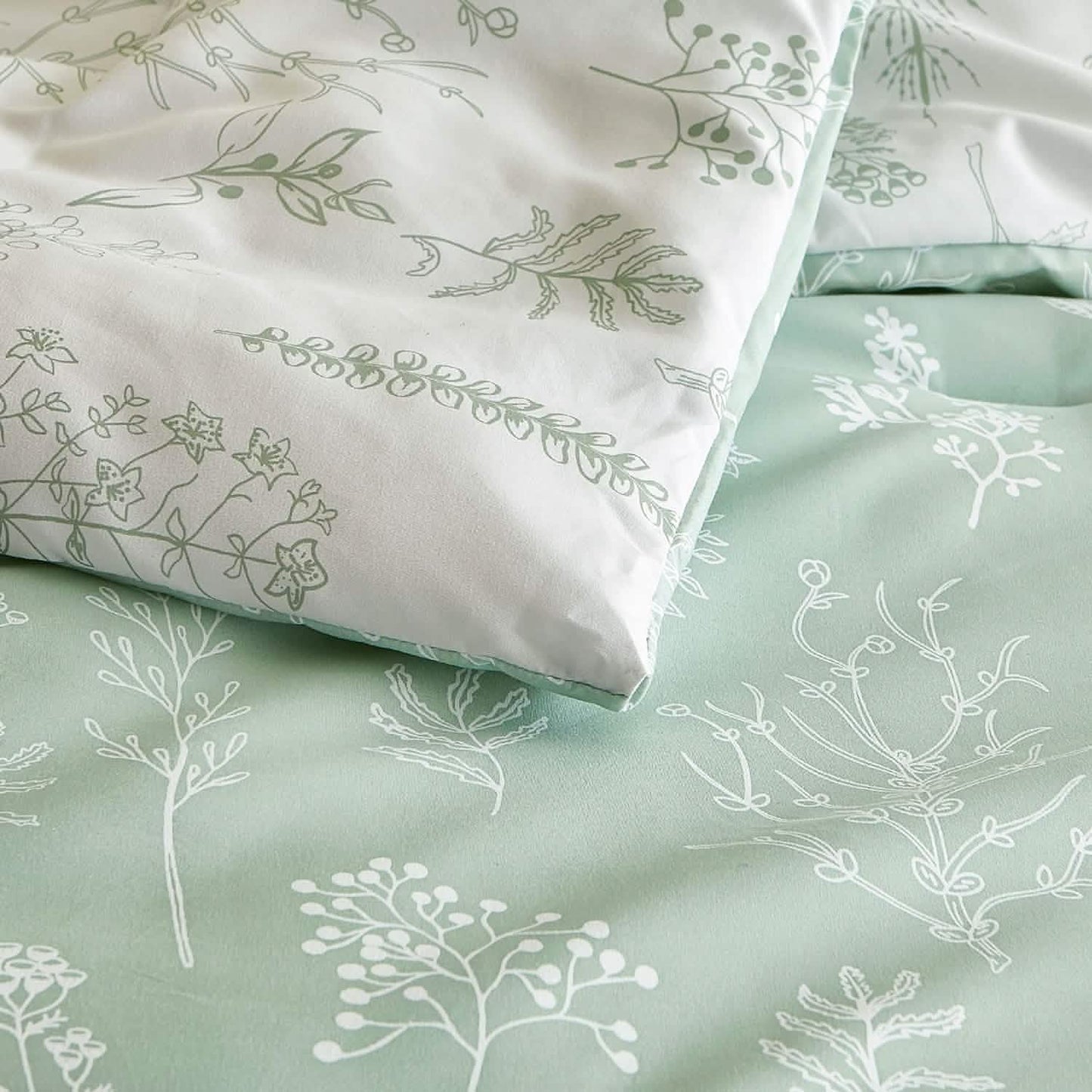 Floral Comforter Set