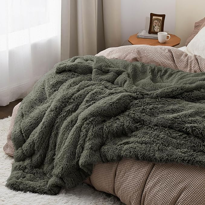 Fuzzy Faux Fur Blanket