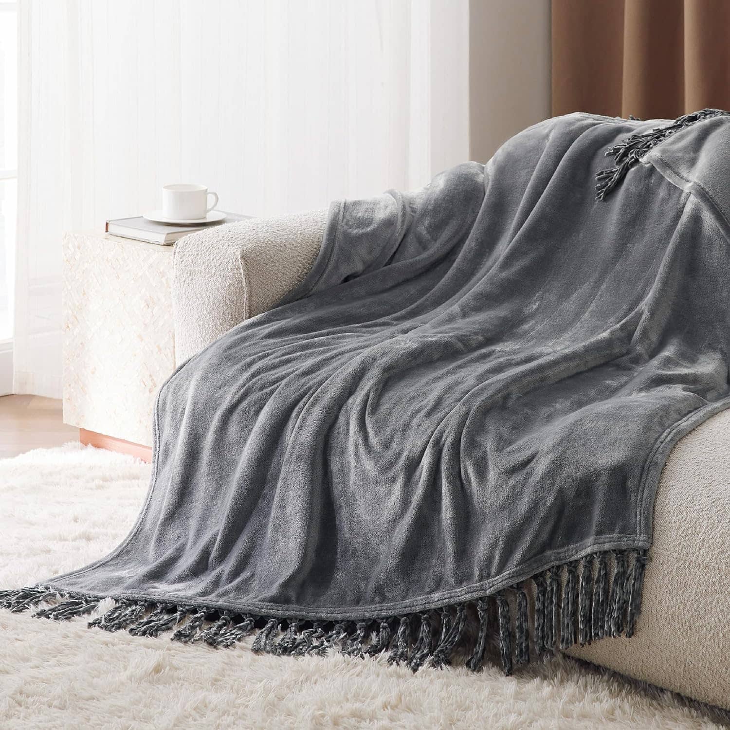 Arch Shaggy Sherpa Fleece Blanket