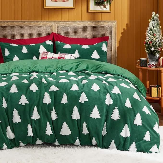 Snowflake Comforter Set