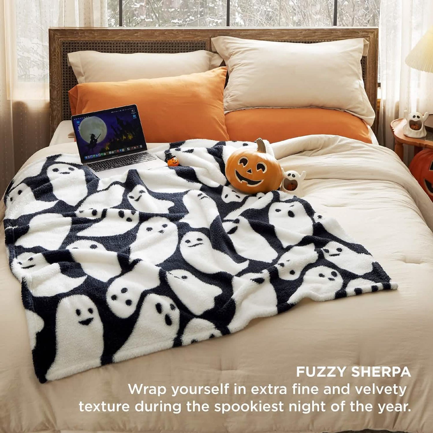 Halloween Blanket White