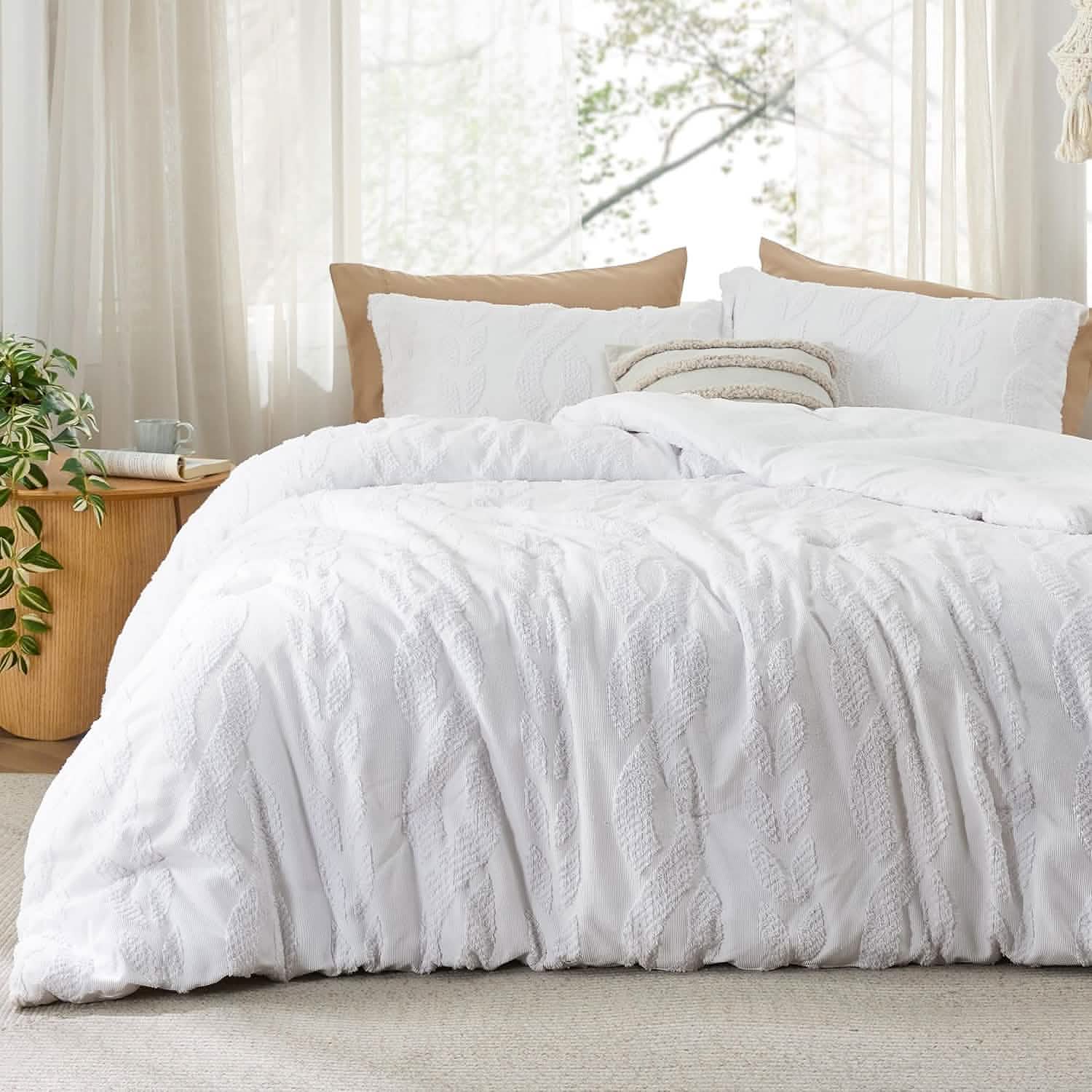 Jacquard Comforter Set
