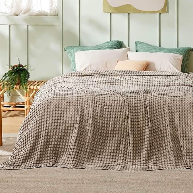 Cooling Waffle Blanket