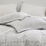 Yarn-Dyed Leaf Jacquard Duvet Cover Set