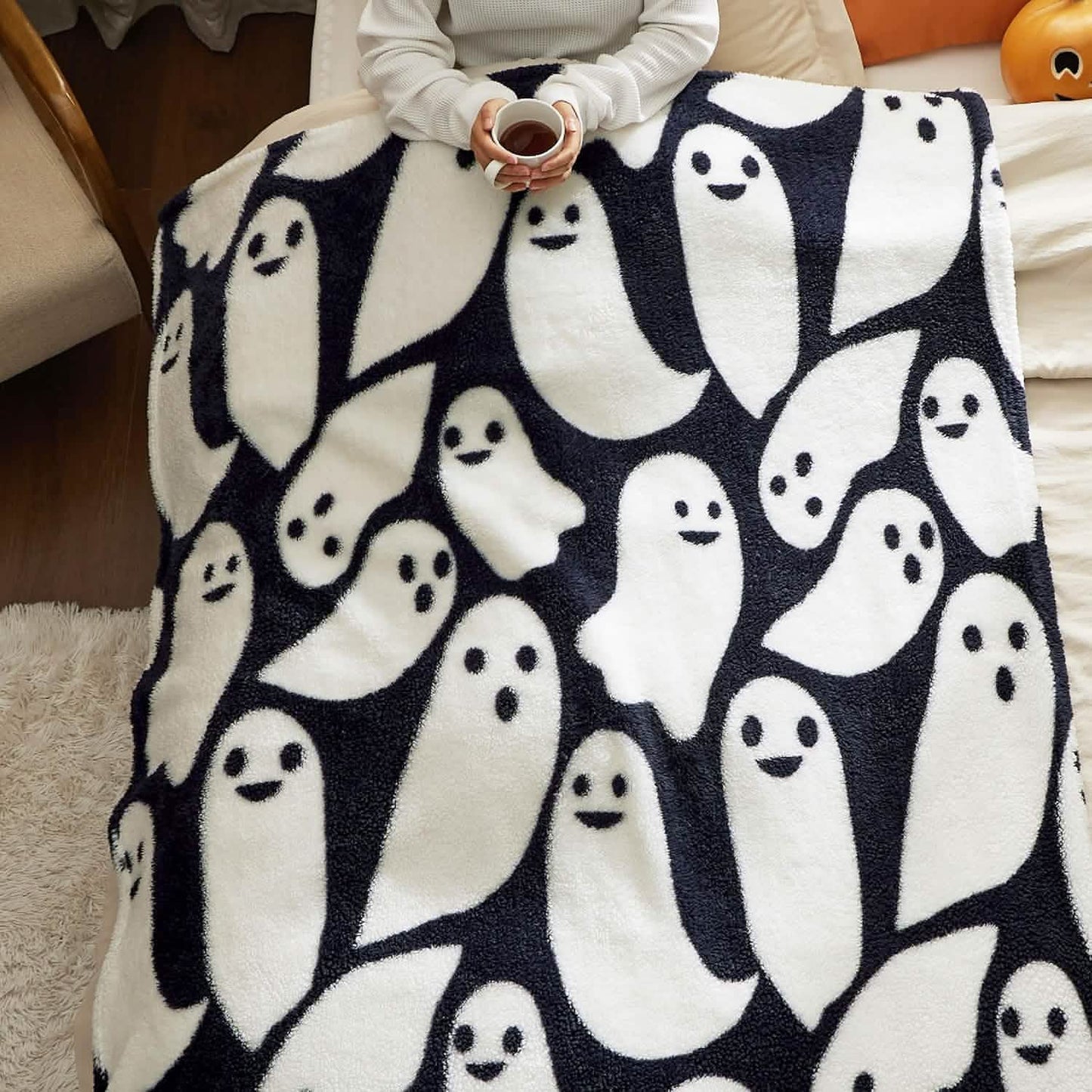 Halloween Blanket White