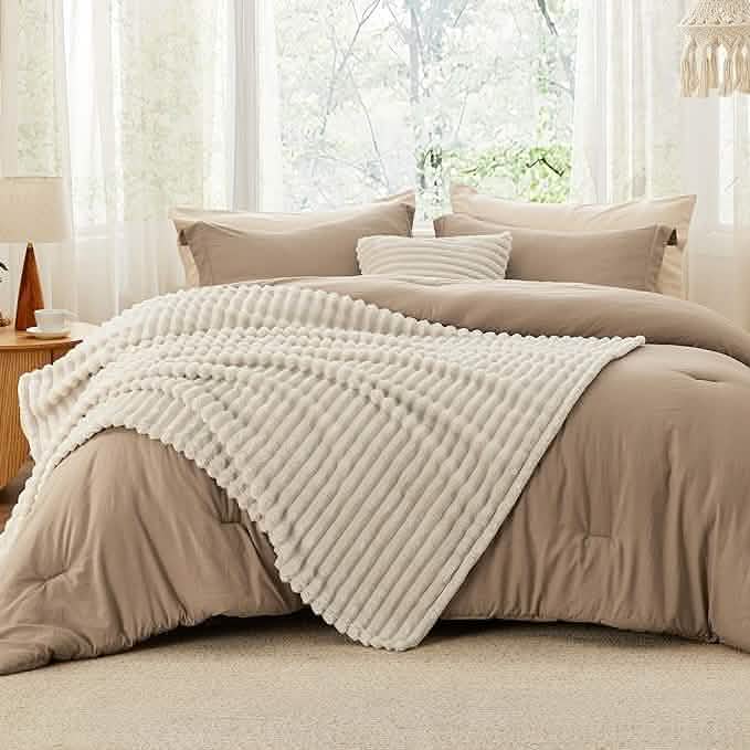 Checkered Comforter Set Striped