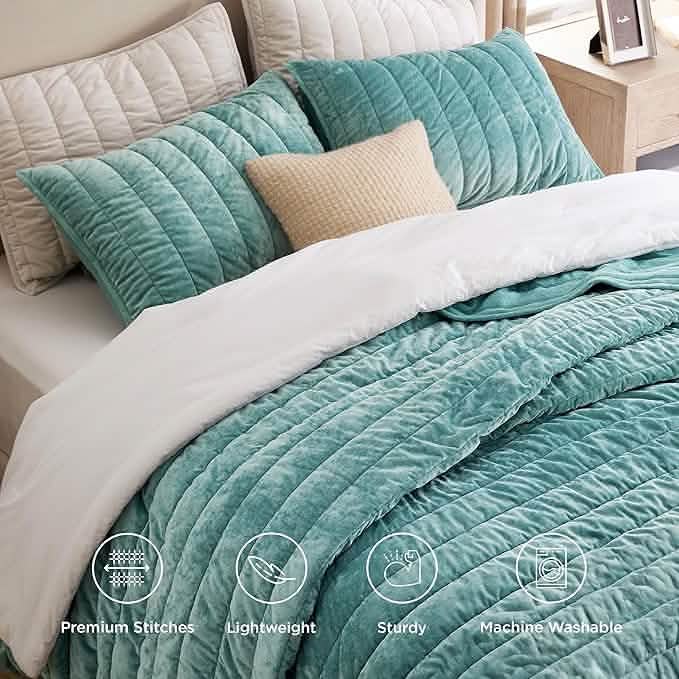 Grace Striped Velvet Quilt Set