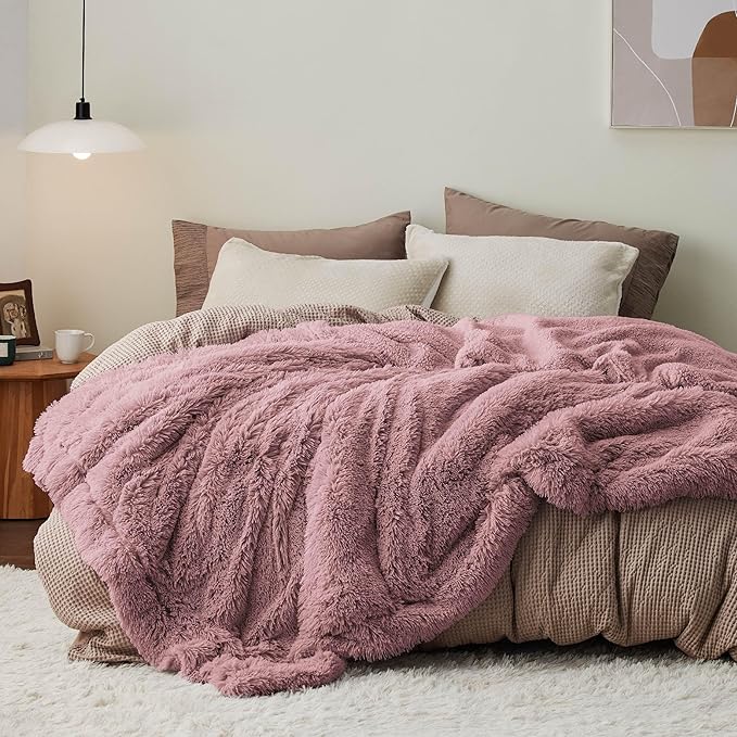 Bedsure Fuzzy Faux Fur Blanket