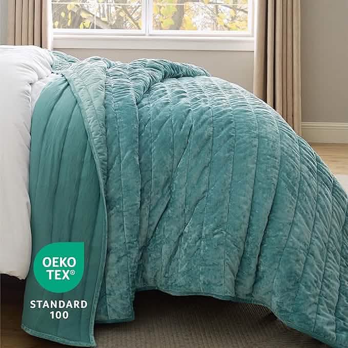 Grace Striped Velvet Quilt Set