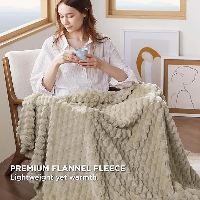 Textured Bubble Flannel Fleece Blanket