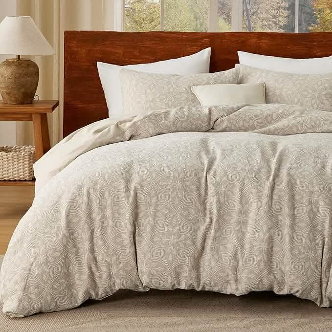 100% Cotton Botanical Scroll Jacquard Duvet Cover Set