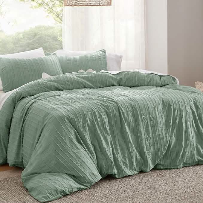 GentleSoft™ Clipped Jacquard Comforter Set