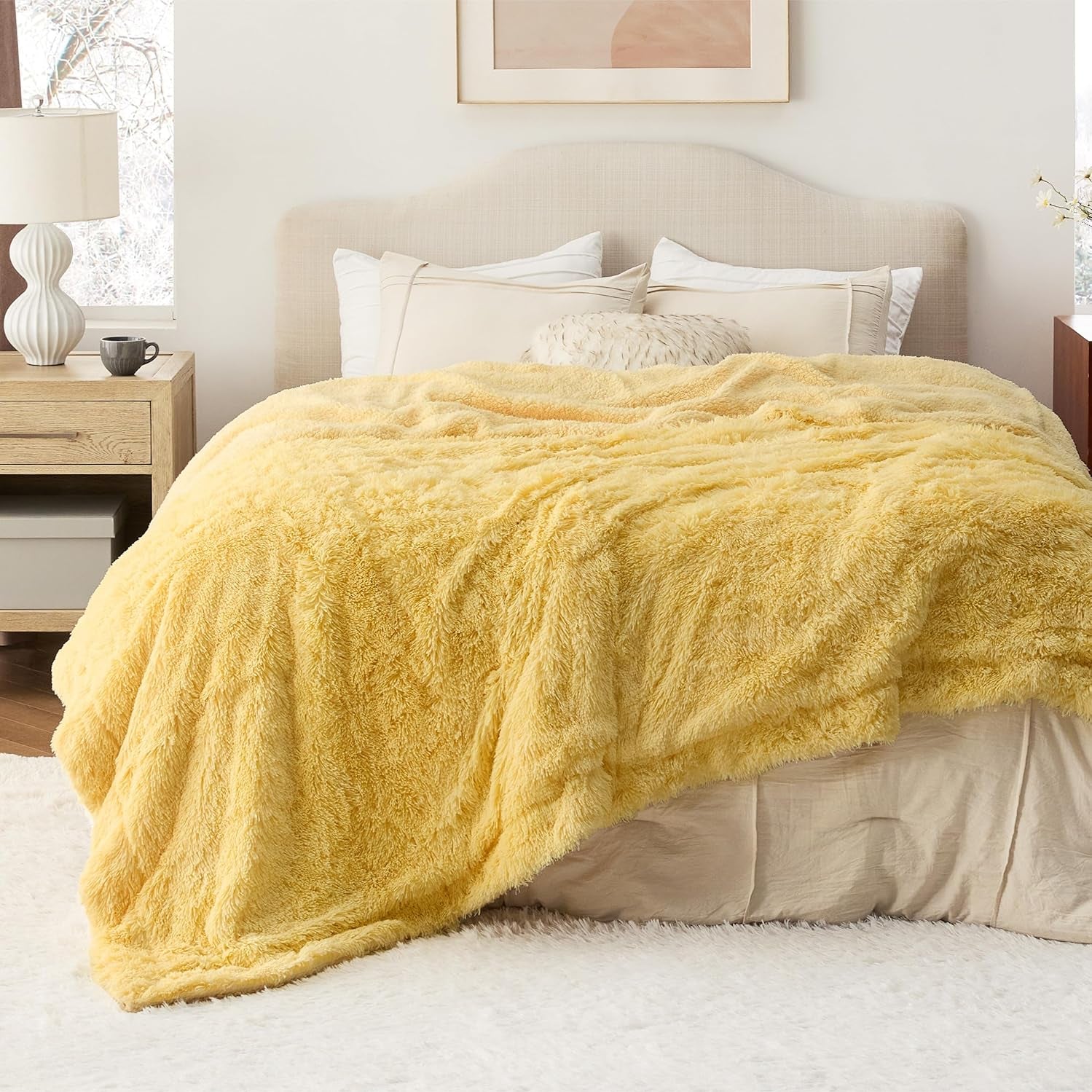 Bedsure Fuzzy Faux Fur Blanket