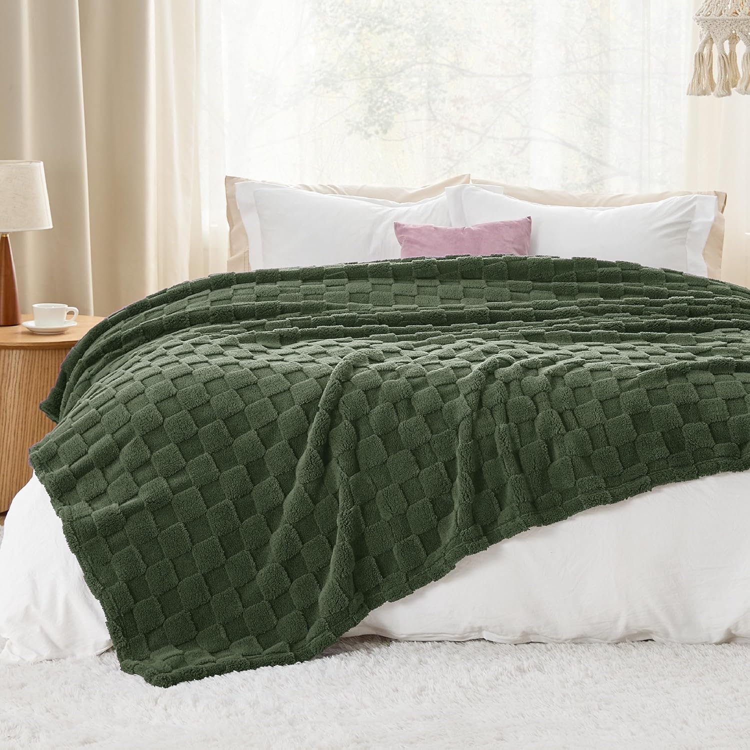 Jacquard Shaggy Sherpa Blanket