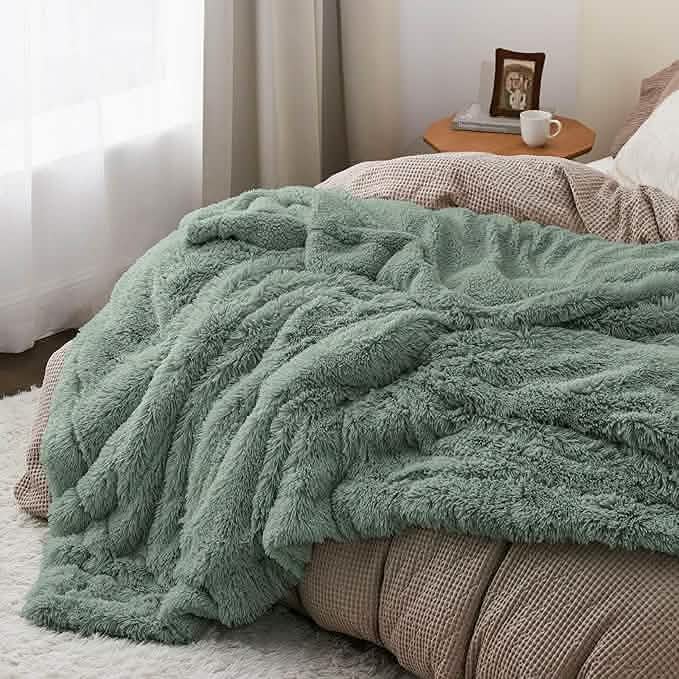 Fuzzy Faux Fur Blanket