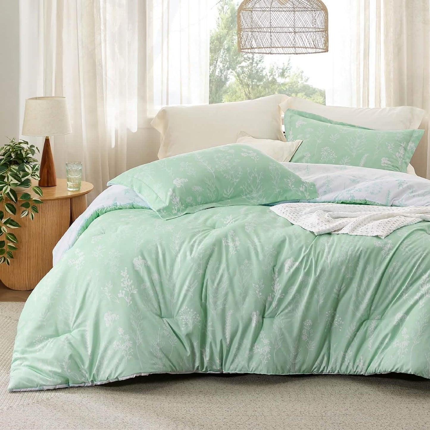 Floral Comforter Set
