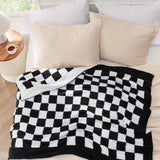 Bedsure Super Soft Reversible Checkerboard Blanket