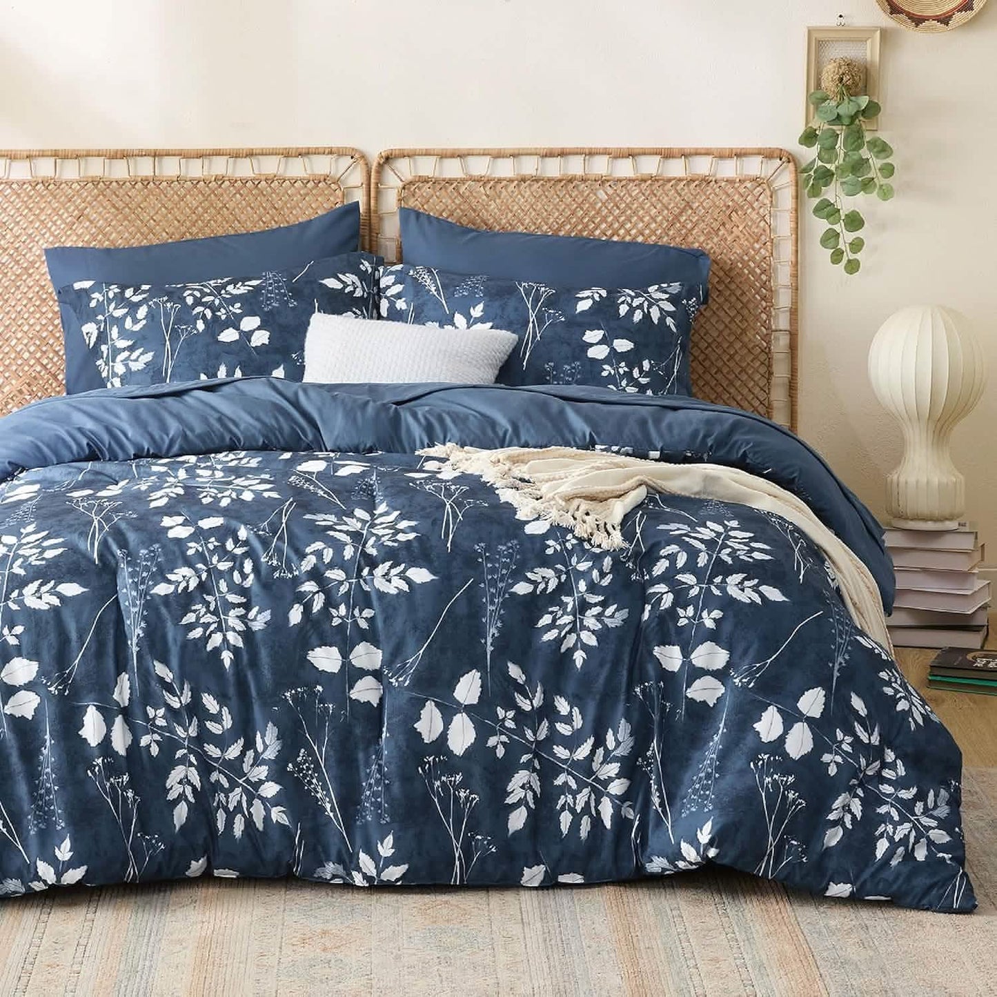 Elegant Floral Comforter Sets