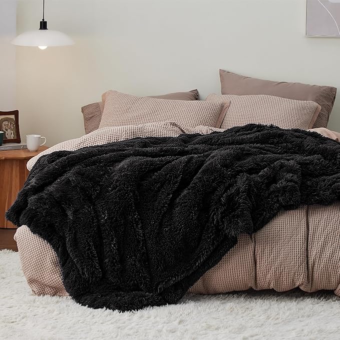 Bedsure Fuzzy Faux Fur Blanket