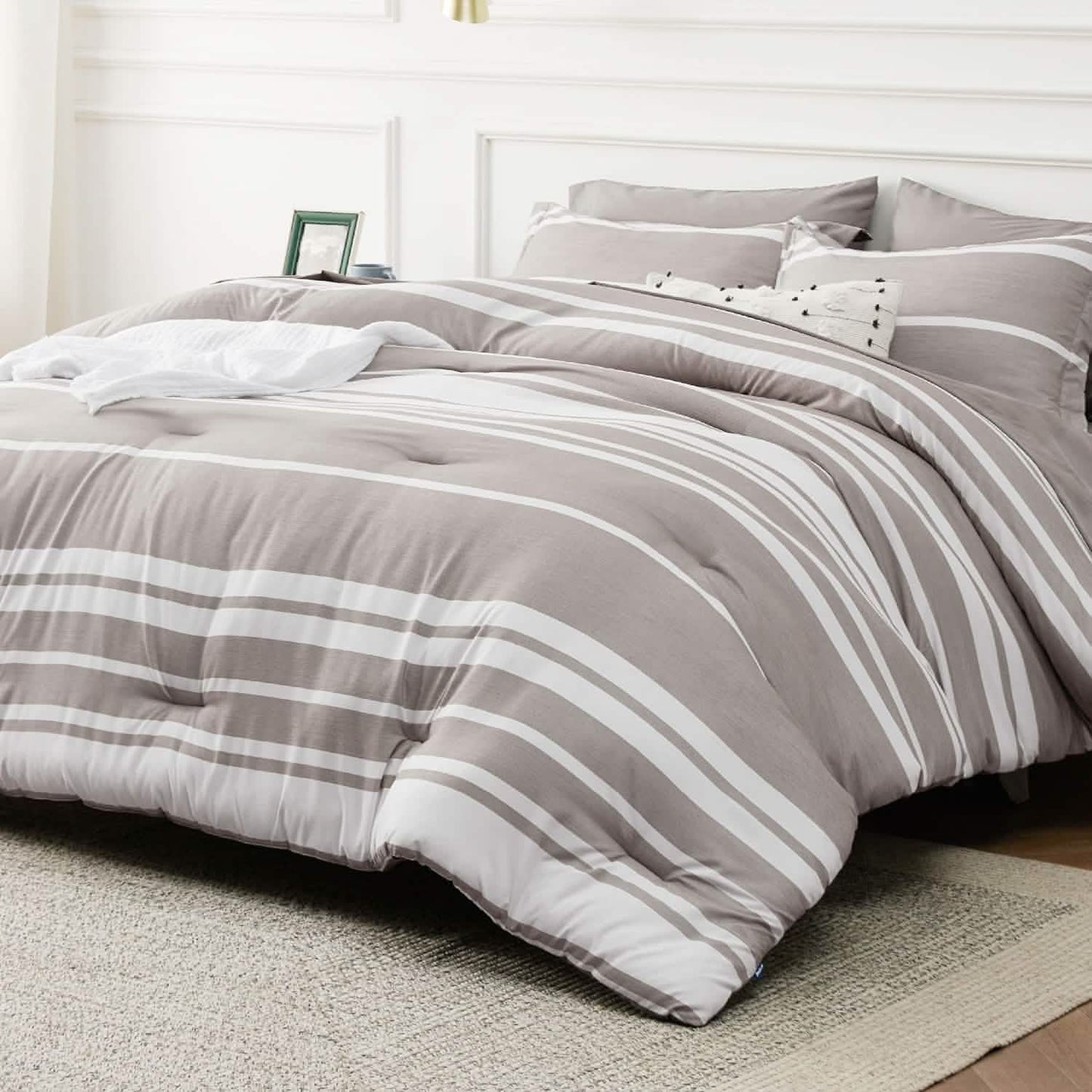 Reversible Cationic Dyed Bed-in-a-Bag