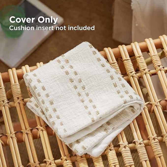 GentleSoft™ Circle Tufted Boho Pillow Cover Dashed