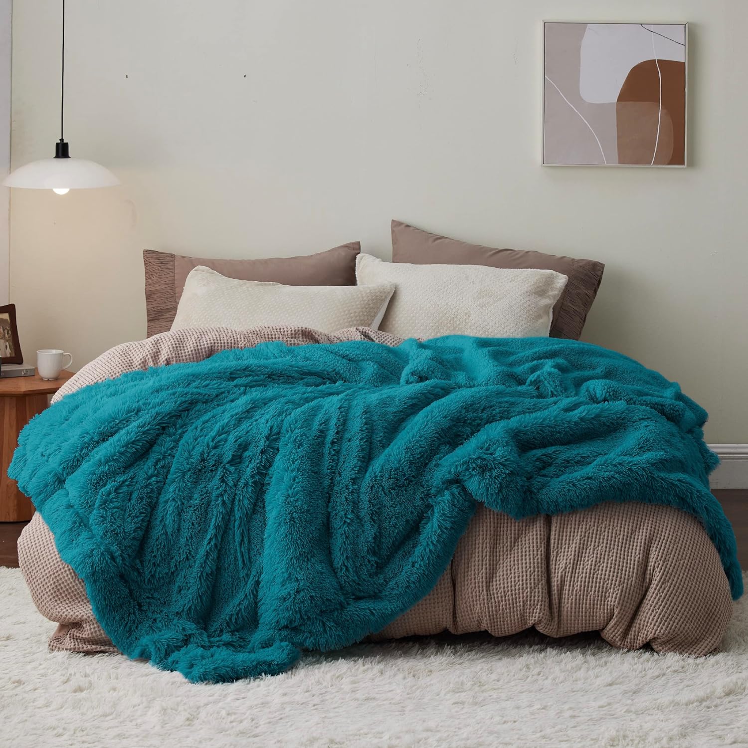 Bedsure Fuzzy Faux Fur Blanket