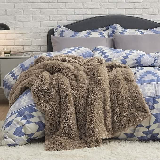 Fuzzy Faux Fur Blanket