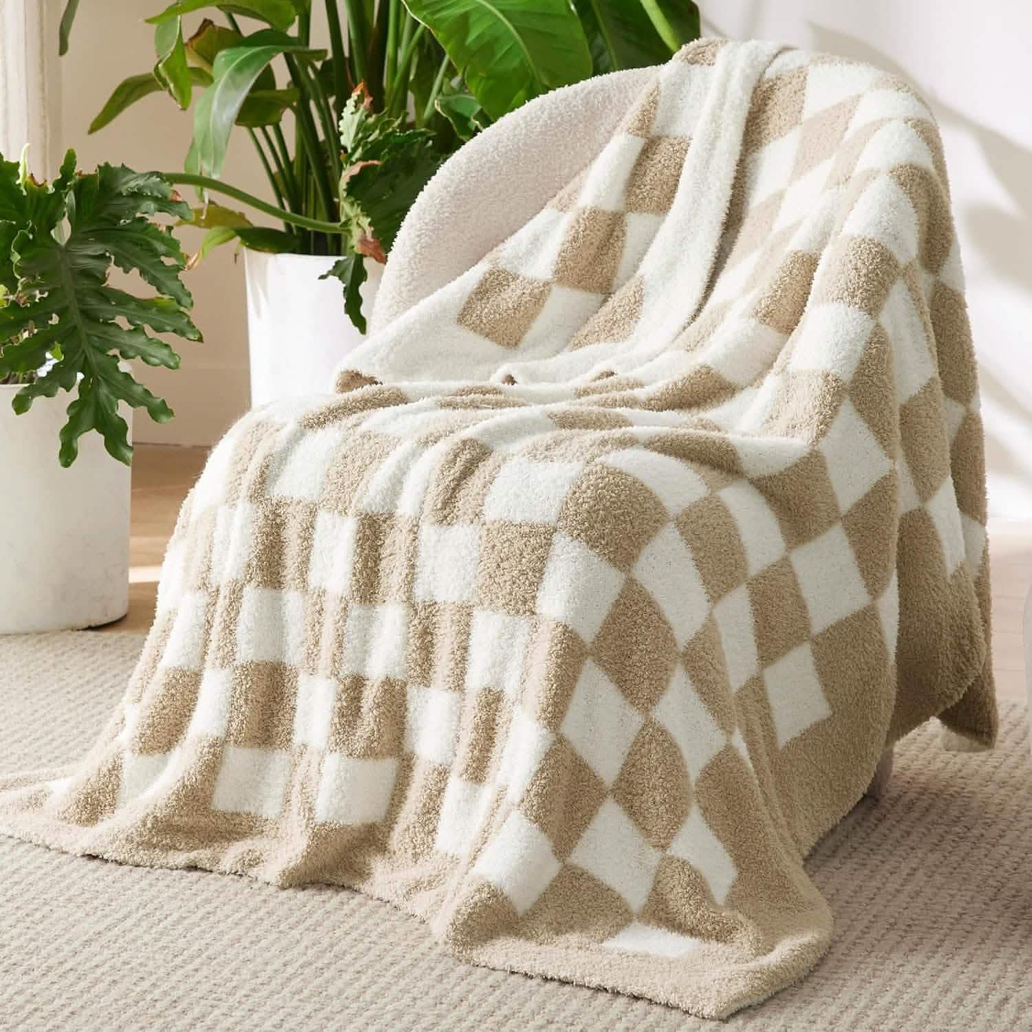 GentleSoft® Super Soft Reversible Checkerboard Blanket Bedsure®