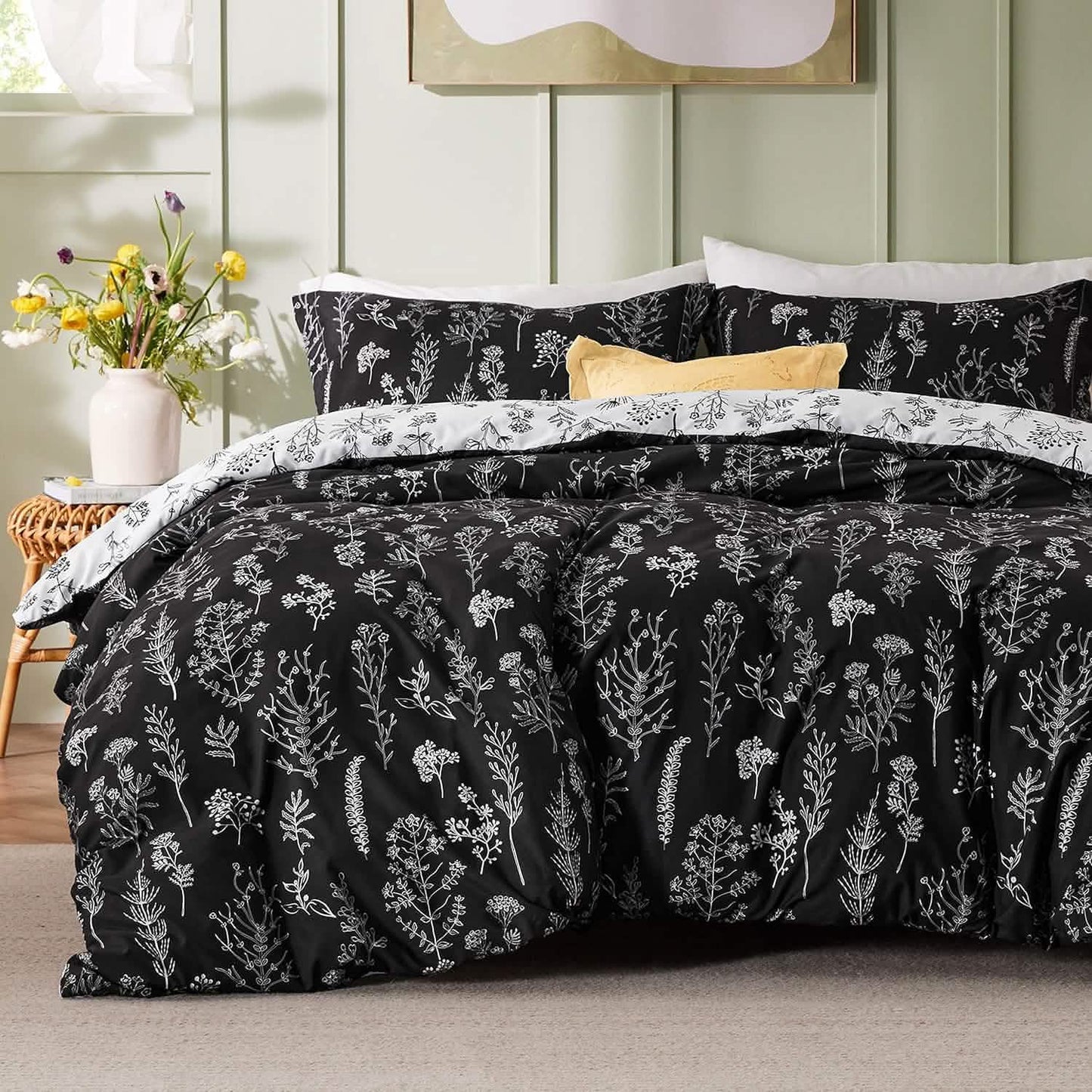 Floral Comforter Set