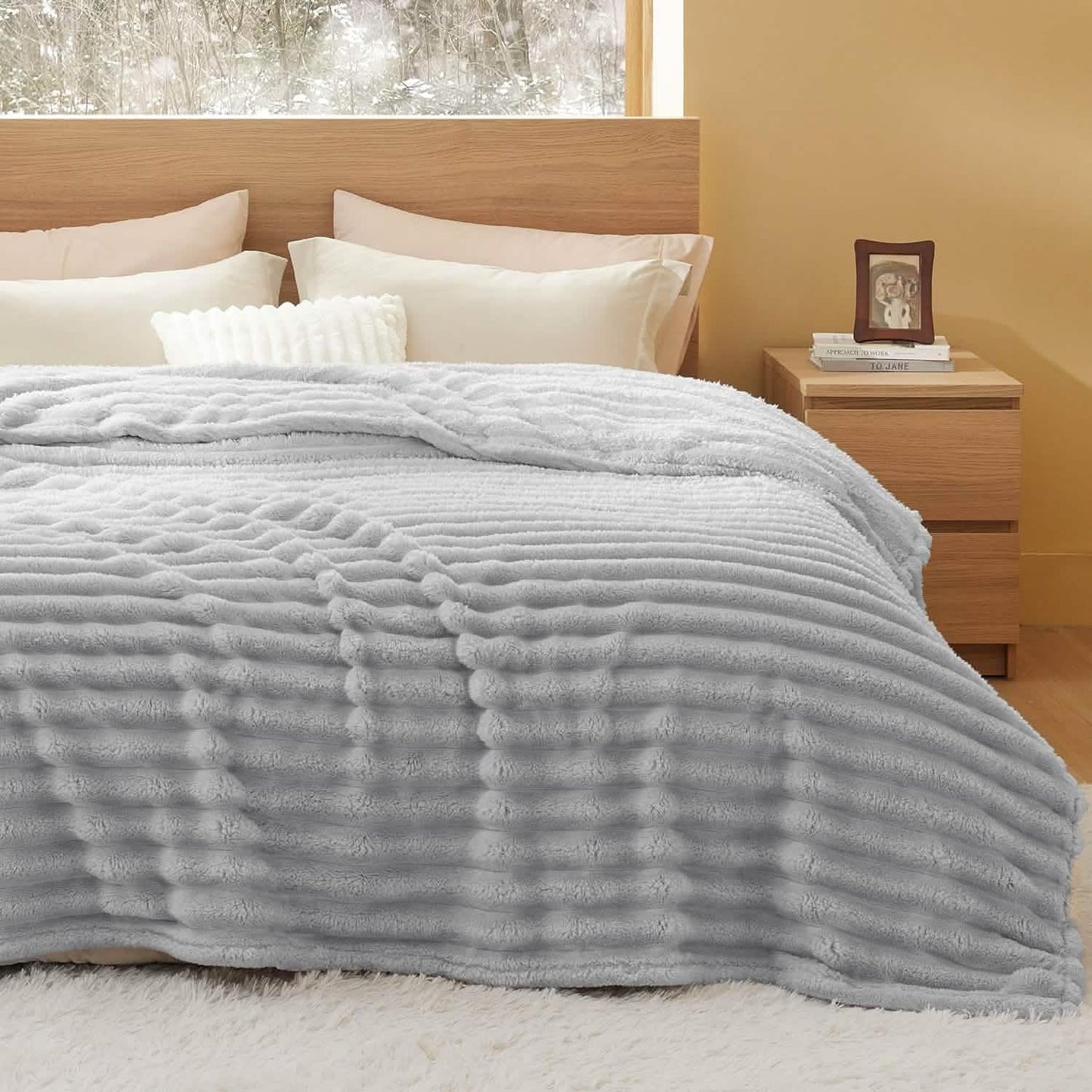 GentleSoft™ Luxe Blanket