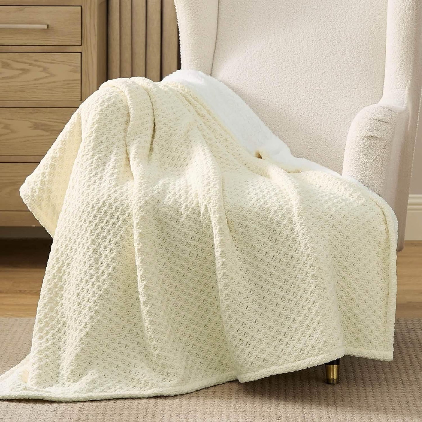 Knit Sherpa Reversible Throw Blanket-Grid