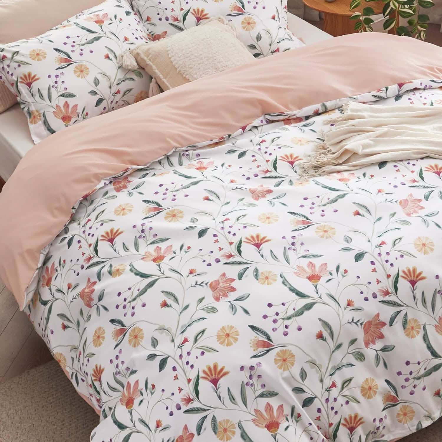 Reversible Pale Duvet Cover Set