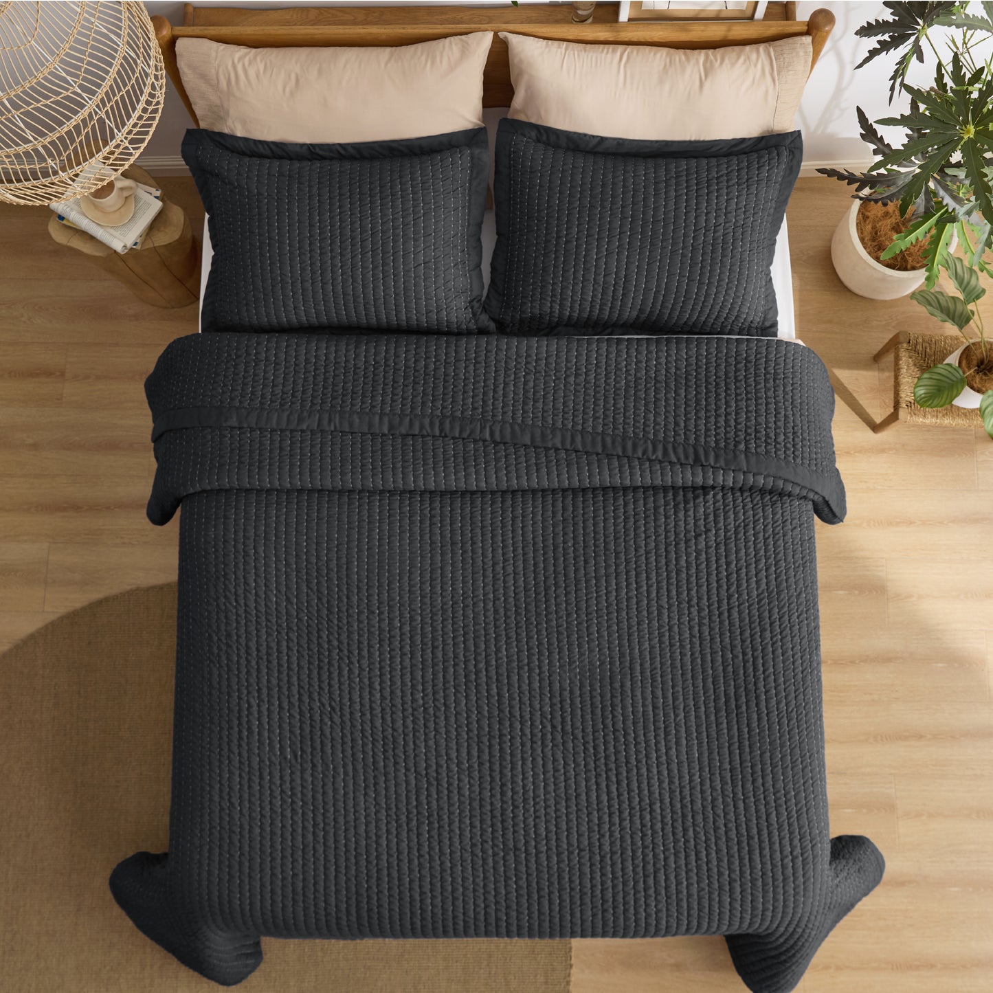 Corduroy Pattern Quilt Set
