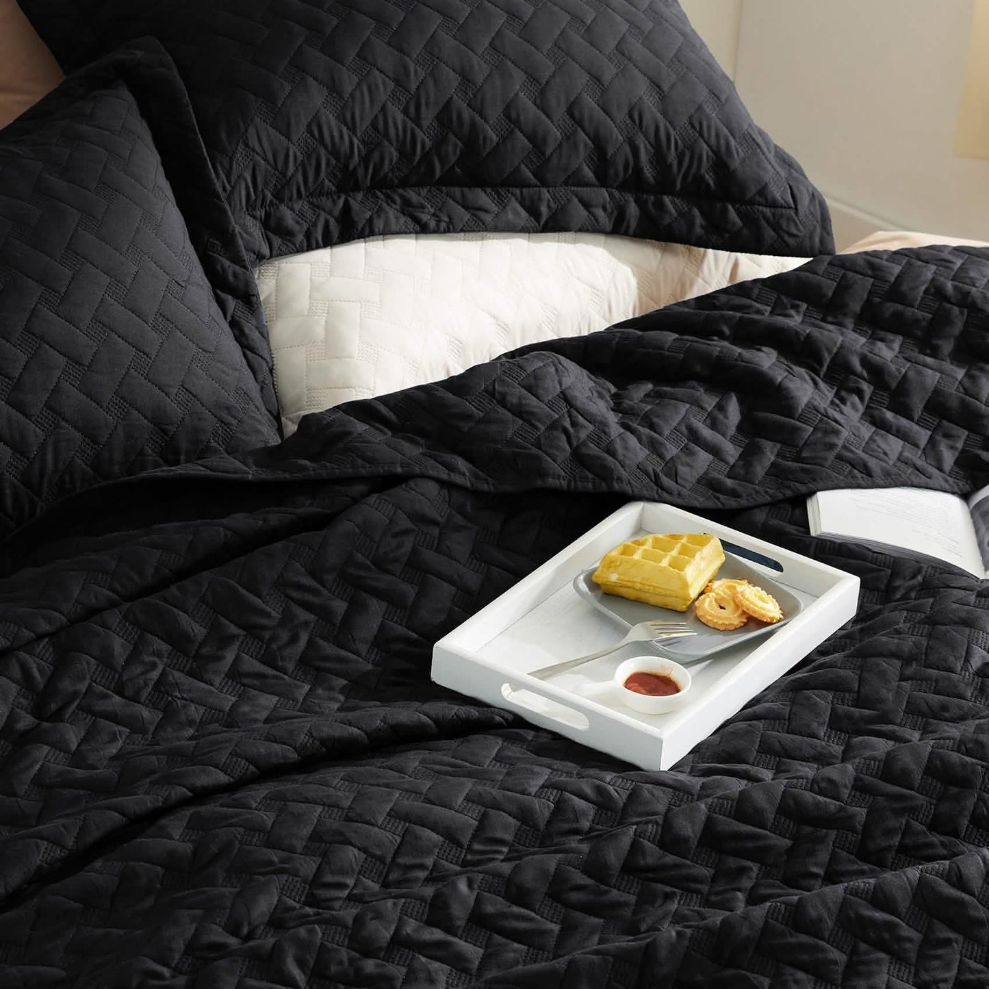 Basket-weave Quilt Set