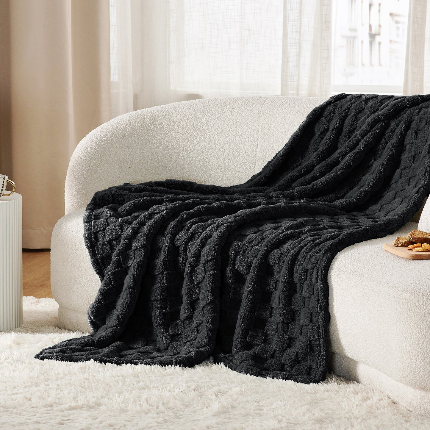 GentleSoft™ Jacquard Shaggy Sherpa Blanket