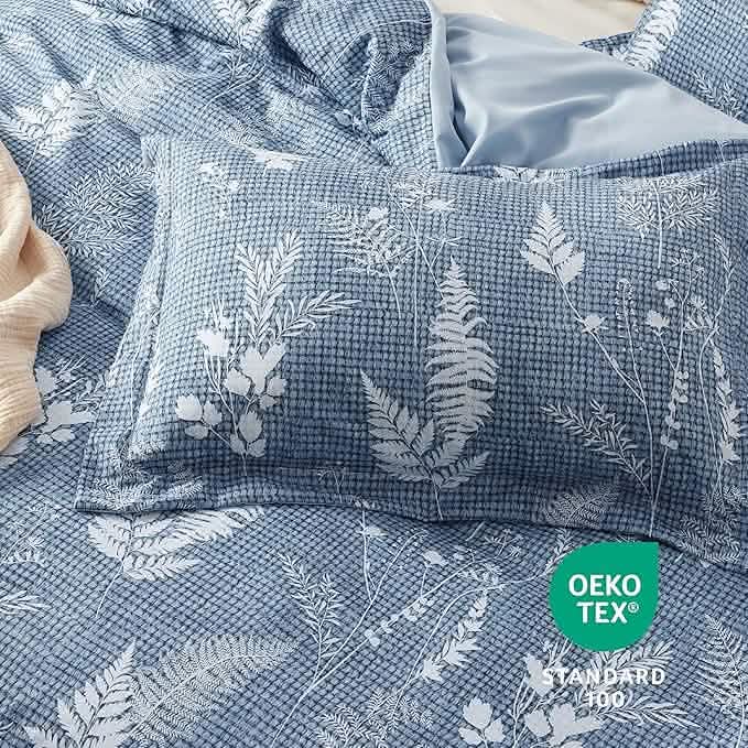 Reversible Graphic Duvet Cover Set Blue