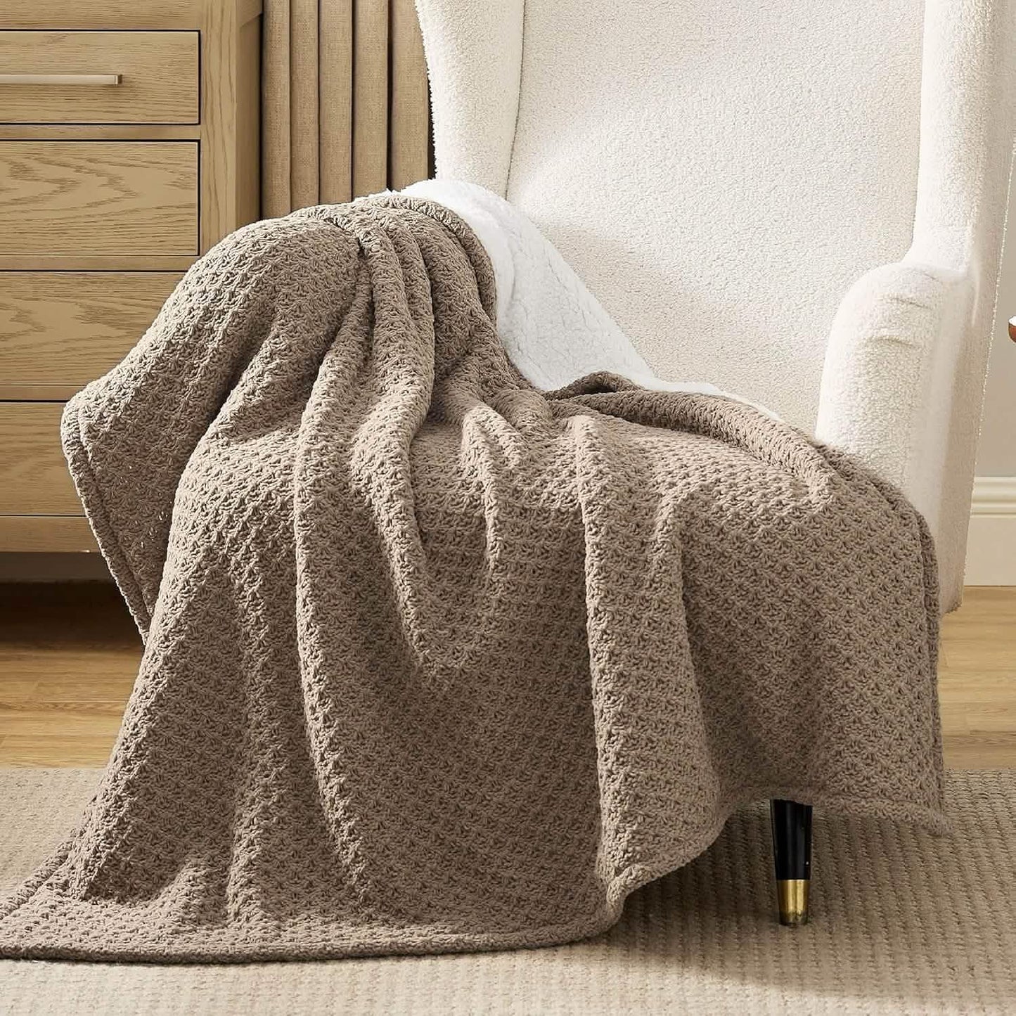 Knit Sherpa Reversible Throw Blanket-Grid