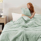 Pinch Pleat Comforter set