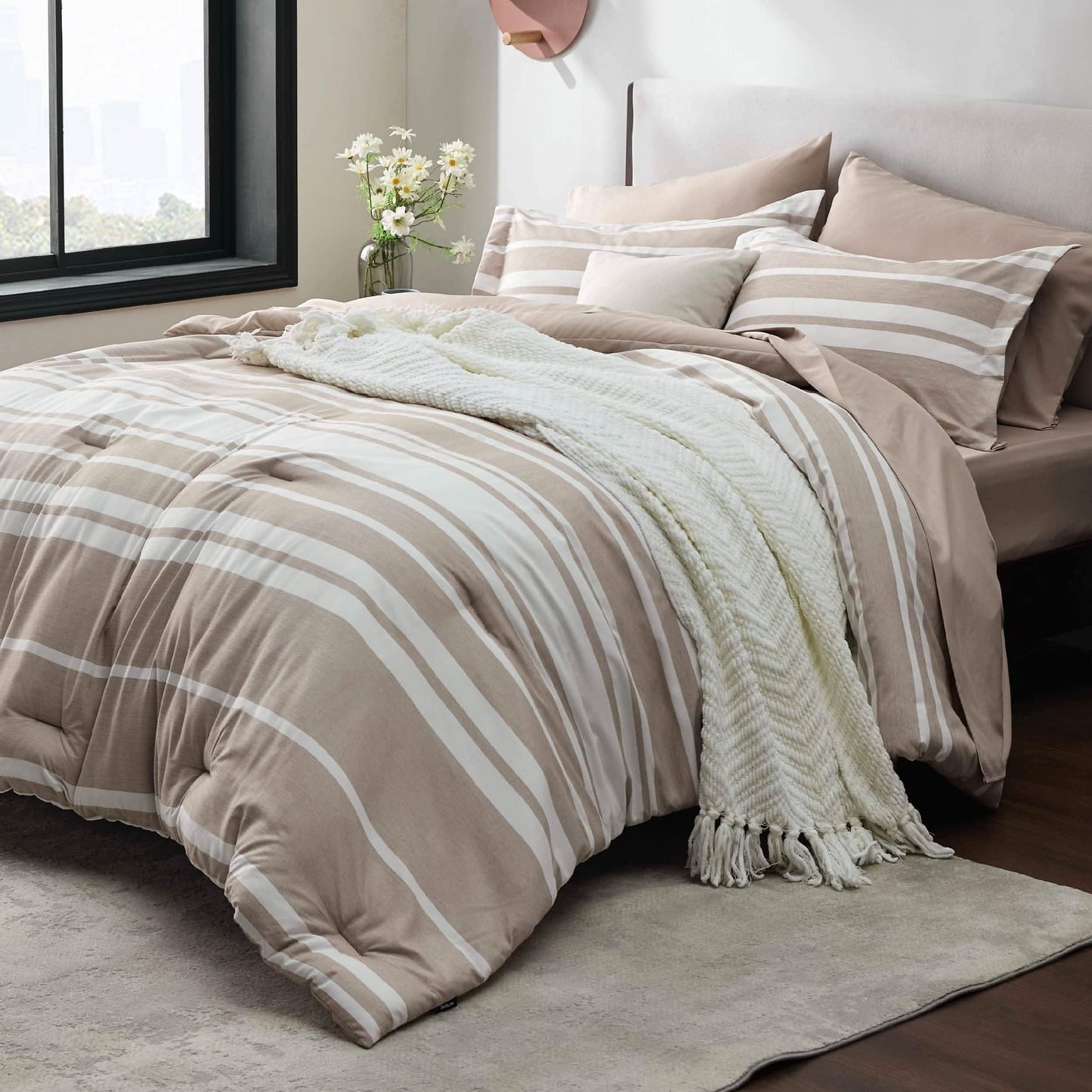 Reversible Cationic Dyed Bed-in-a-Bag