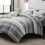 Stripe-Patterned Bed-in-a-Bag