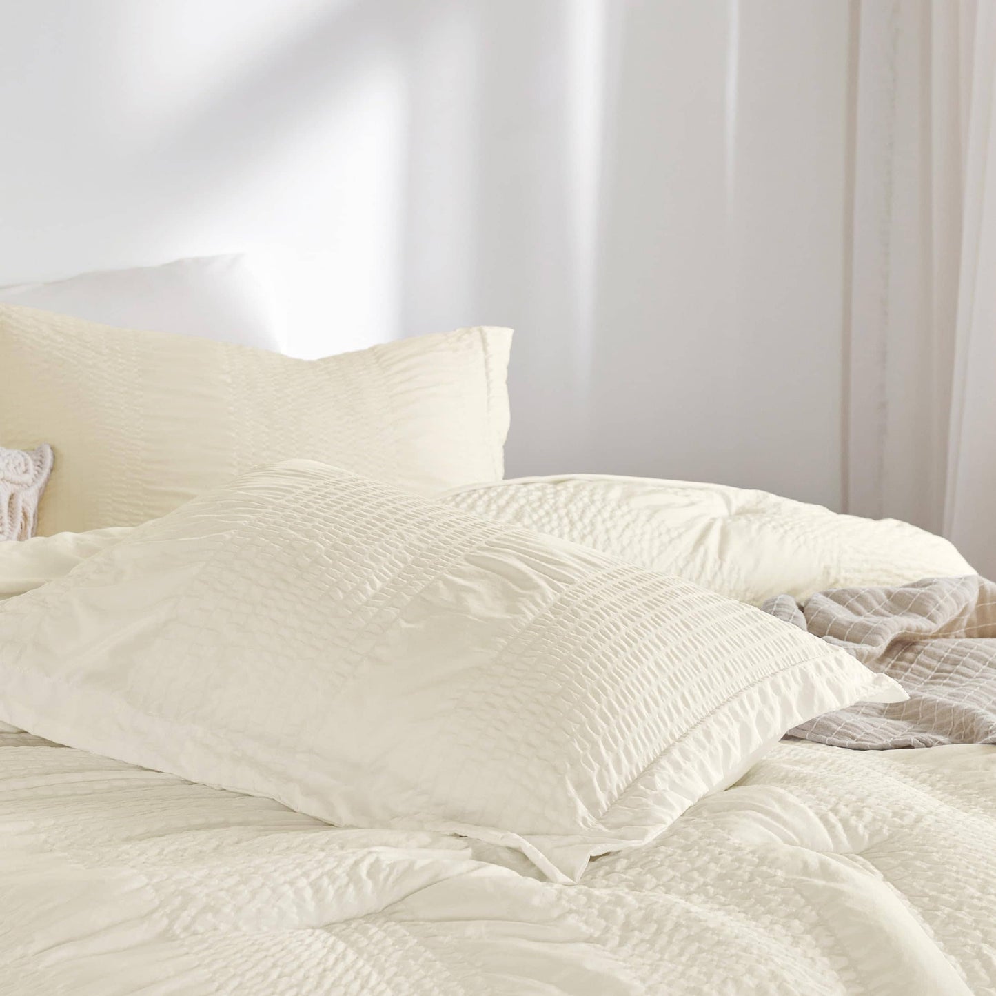 Stripe Seersucker Bed-in-a-Bag