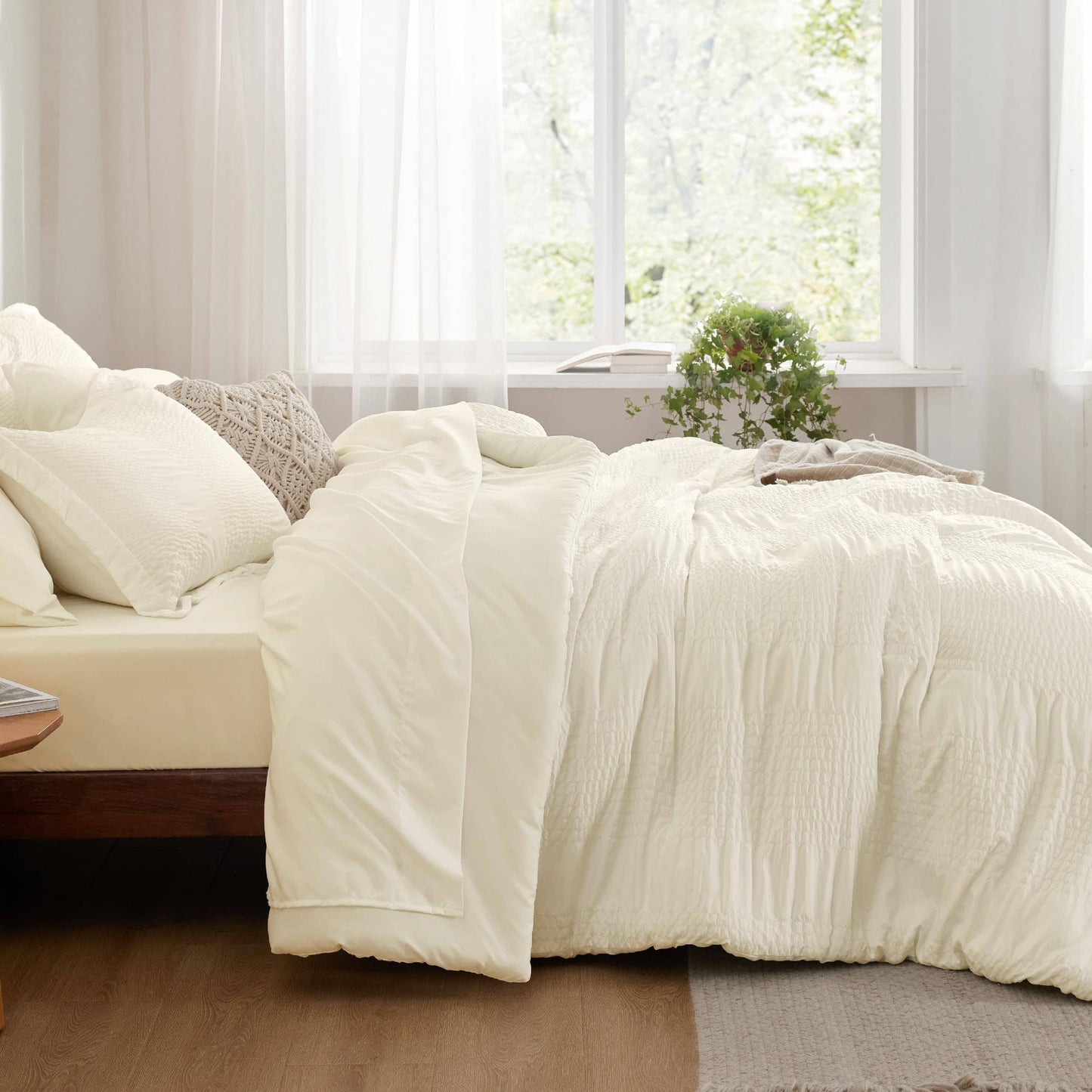 Stripe Seersucker Bed-in-a-Bag