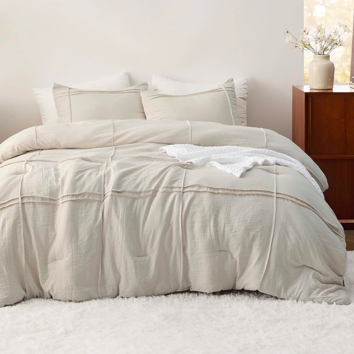 Pinch Pleat Comforter set