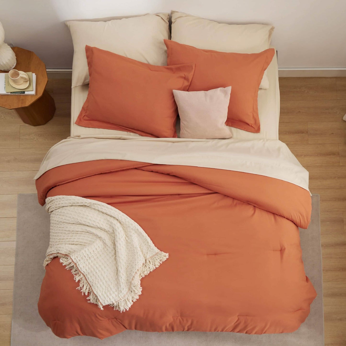 Dual-Tone Bed-in-a-Bag