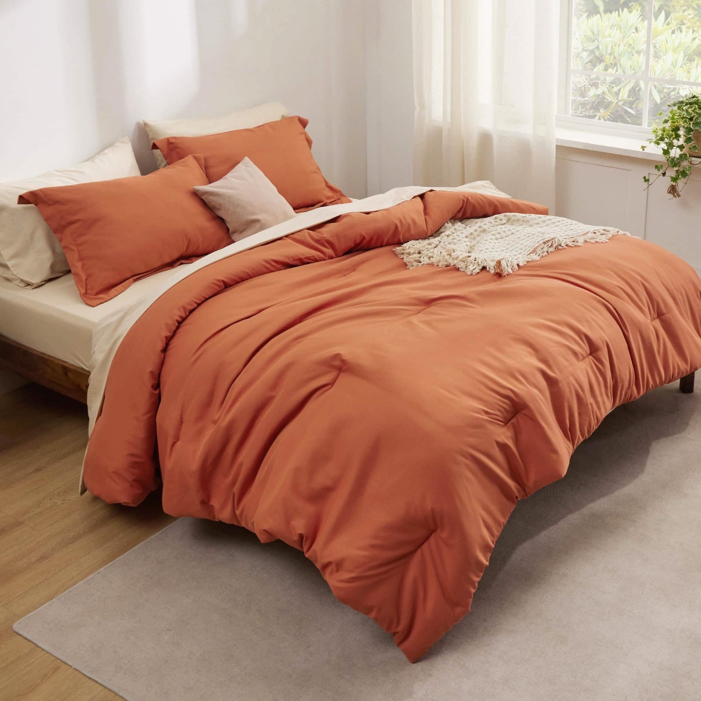 Dual-Tone Bed-in-a-Bag