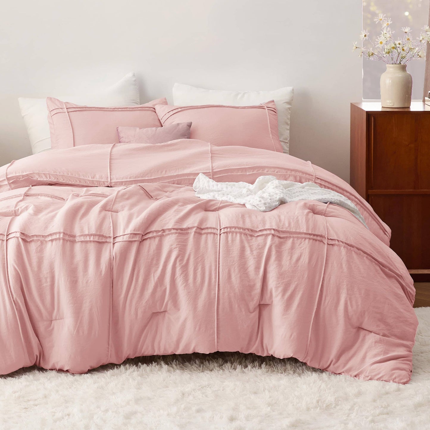 Pinch Pleat Comforter set