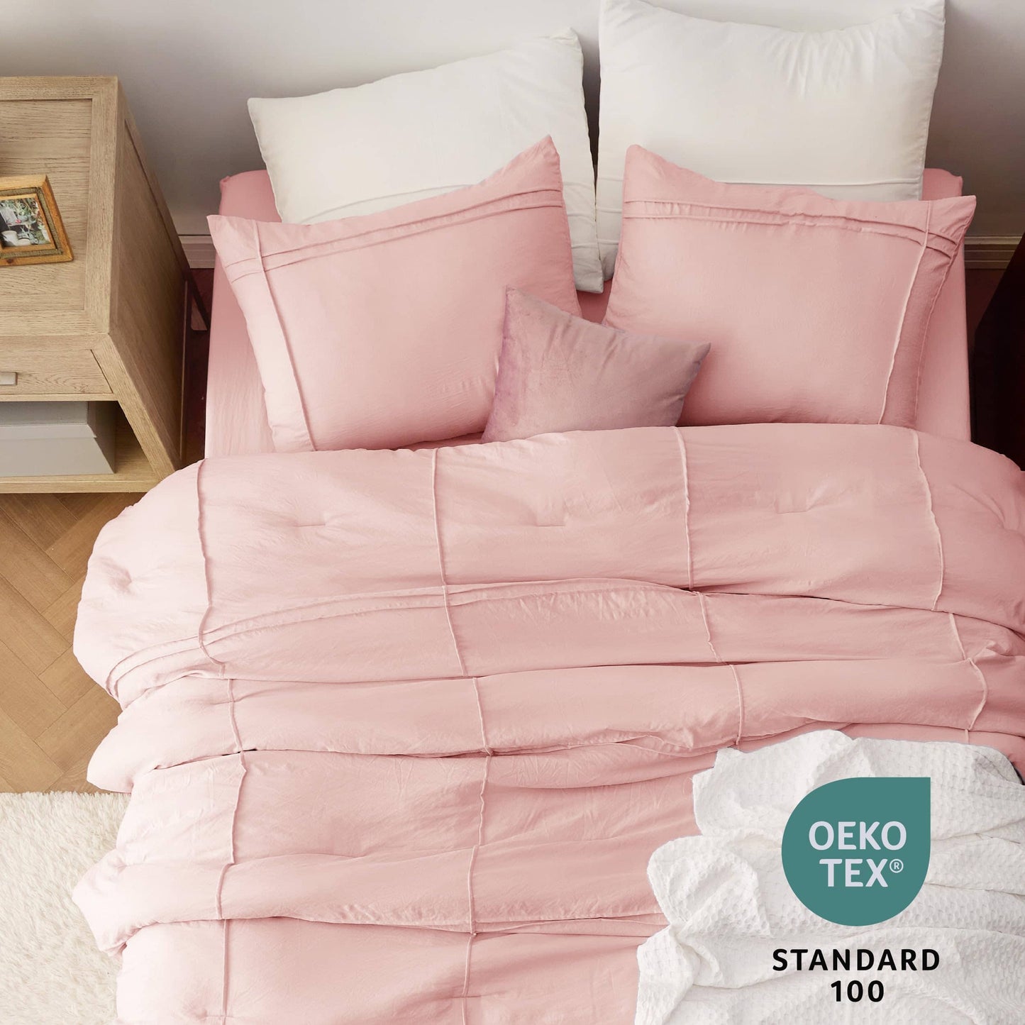 Pinch Pleat Comforter set