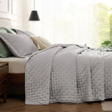 Bedsure Soft Ultrasonic Quilt Set