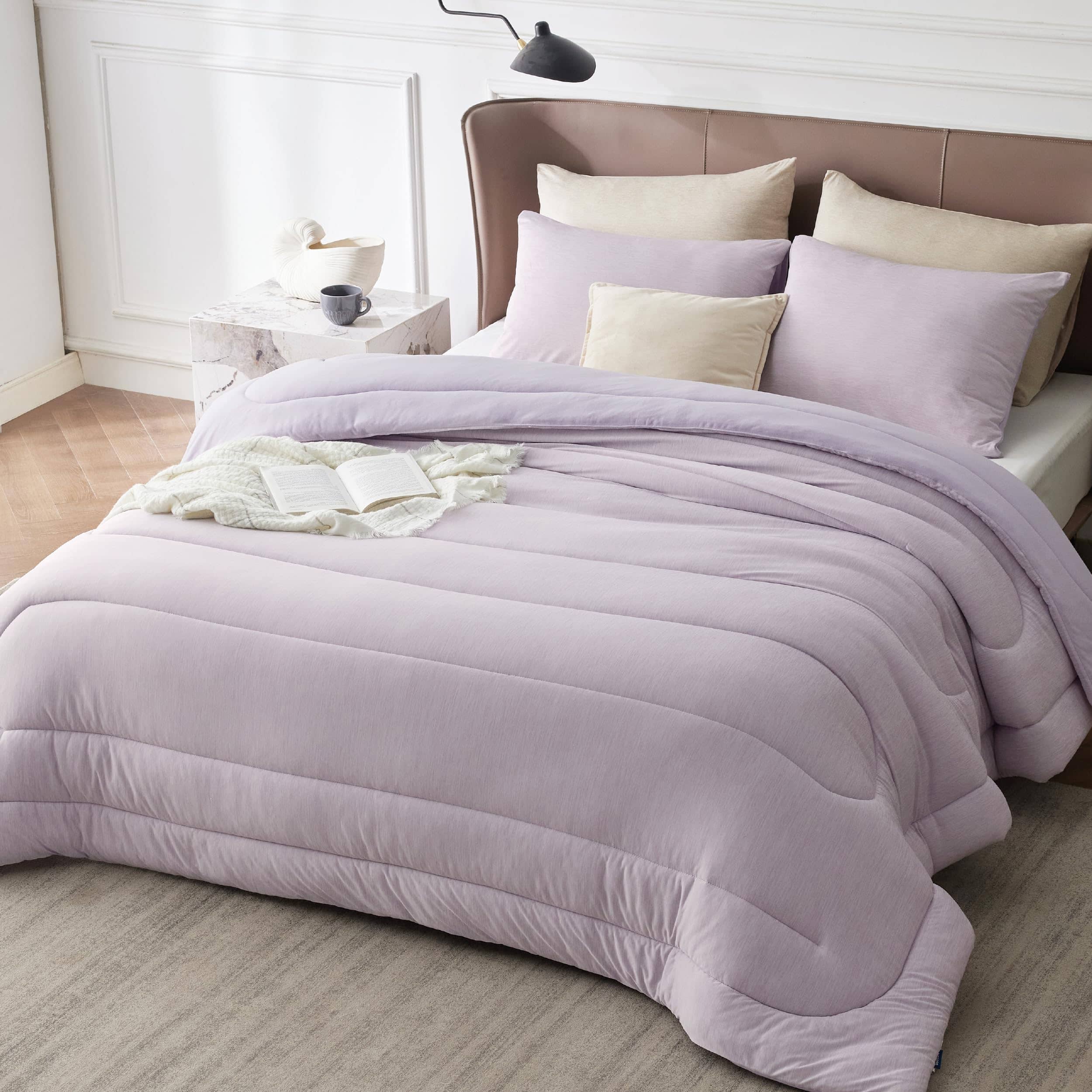 Reversible Warm and Cooling Comforter Set