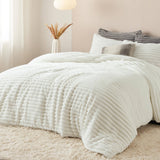 Bedsure Flannel Fleece Fluffy Comforter Set